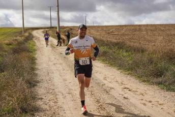 Fotogalería XI Carrera Pedestre "Entre Viñedos" en Cabañas de Polendos 26 Carreras Pedestres Entre Viñedos en Cabañas de Polendos