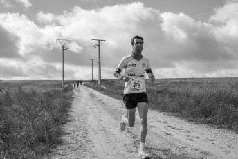 Fotogalería XI Carrera Pedestre "Entre Viñedos" en Cabañas de Polendos 85 Carreras Pedestres Entre Viñedos en Cabañas de Polendos