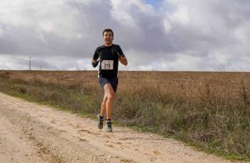 Fotogalería XI Carrera Pedestre "Entre Viñedos" en Cabañas de Polendos 40 Carreras Pedestres Entre Viñedos en Cabañas de Polendos