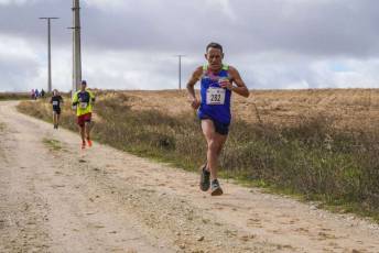 Fotogalería XI Carrera Pedestre "Entre Viñedos" en Cabañas de Polendos 11 Carreras Pedestres Entre Viñedos en Cabañas de Polendos