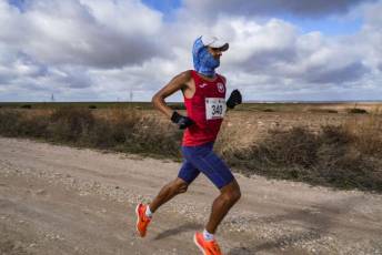 Fotogalería XI Carrera Pedestre "Entre Viñedos" en Cabañas de Polendos 89 Carreras Pedestres Entre Viñedos en Cabañas de Polendos