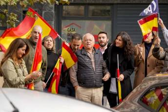 Fotogalería Manifestación NO a la Amnistía 47 Concentración Frente a Sede Psoe