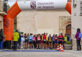 Fotogalería XI Carrera Pedestre "Entre Viñedos" en Cabañas de Polendos 43 Carreras Pedestres Entre Viñedos en Cabañas de Polendos