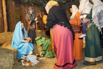 Fotogalería XXV Belén Viviente en Zarzuela del Pinar 32 Belén Viviente en Zarzuela del Pinar