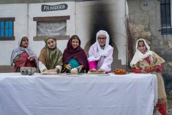 Fotogalería XXV Belén Viviente en Zarzuela del Pinar 69 Belén Viviente en Zarzuela del Pinar