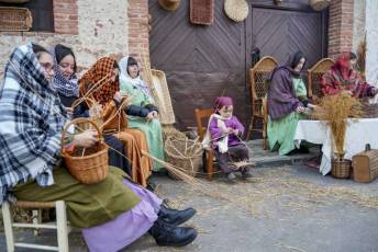 Fotogalería XXV Belén Viviente en Zarzuela del Pinar 12 Belén Viviente en Zarzuela del Pinar