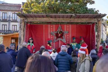 Fotogalería Visita de Papa Noel a El Espinar 6 Visita Papa Noel El Espinar