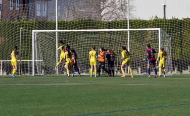 Fotogalería Futbol Femenino CD Quintanar vs Gimnastica Segoviana 41 Futbol Femenino CD Quintanar vs Gimnastica Segoviana