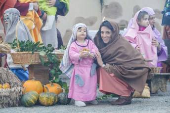 Fotogalería XXV Belén Viviente en Zarzuela del Pinar 26 Belén Viviente en Zarzuela del Pinar