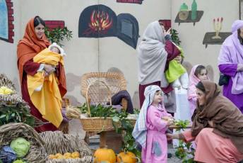 Fotogalería XXV Belén Viviente en Zarzuela del Pinar 45 Belén Viviente en Zarzuela del Pinar