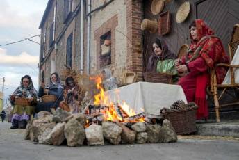 Fotogalería XXV Belén Viviente en Zarzuela del Pinar 80 Belén Viviente en Zarzuela del Pinar