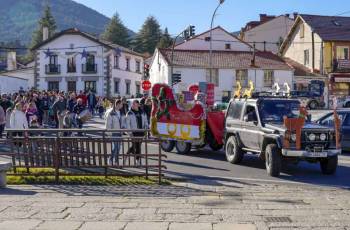 Fotogalería Visita de Papa Noel a El Espinar 48 Visita Papa Noel El Espinar