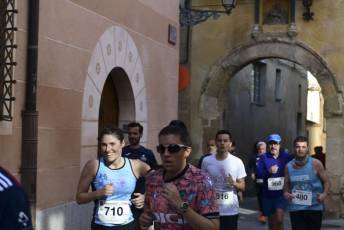 Fotogalería Corredores Carrera Monumental Innoporc de Segovia 21 Carrera Monumental de Segovia