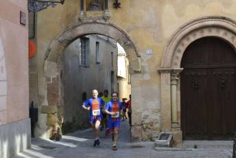 Fotogalería Corredores Carrera Monumental Innoporc de Segovia 9 Carrera Monumental de Segovia