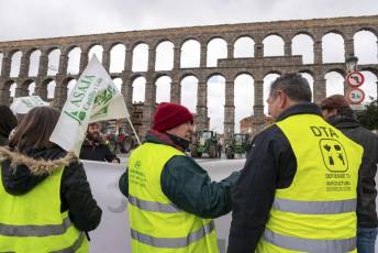 Fotogalería Manifestación Sector Primario en Segovia 12 Manifestacion Agricultores en Segovia