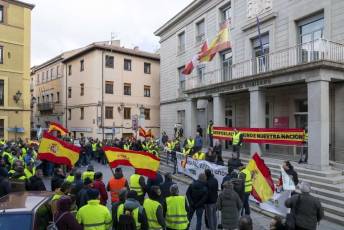 Fotogalería Manifestación Sector Primario en Segovia 14 Manifestacion Agricultores en Segovia