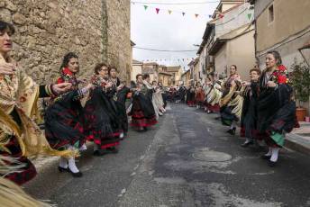 El baile de gala cierra las fiestas de Santa Águeda. Misa y Cambio de Monteras Santa Águeda en Zamarramala 28 Santa Agueda en Zamarramala