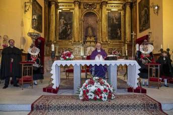 El baile de gala cierra las fiestas de Santa Águeda. Misa y Cambio de Monteras Santa Águeda en Zamarramala 18 Santa Agueda en Zamarramala