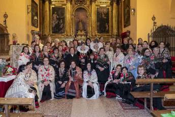El baile de gala cierra las fiestas de Santa Águeda. Misa y Cambio de Monteras Santa Águeda en Zamarramala 30 Santa Agueda en Zamarramala
