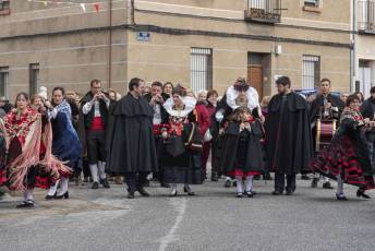 El baile de gala cierra las fiestas de Santa Águeda. Misa y Cambio de Monteras Santa Águeda en Zamarramala 50 Santa Agueda en Zamarramala