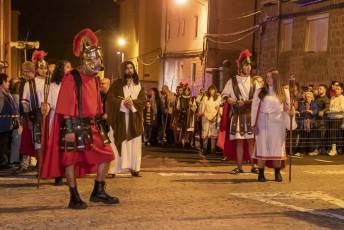 Fotogalería Vía Crucis de la Pasión 18 Via Crucis de la Pasión en San José