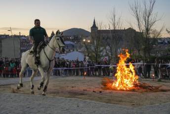 Fotogalería Concurso de Cintas de Fuego y Antorchas en El Espinar 27 Concurso de Cintas de Fuego en El Espinar