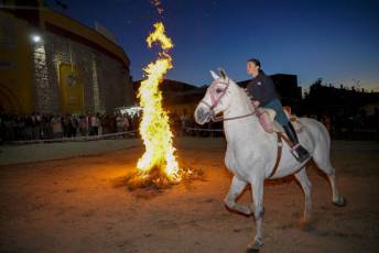 Fotogalería Concurso de Cintas de Fuego y Antorchas en El Espinar 55 Concurso de Cintas de Fuego en El Espinar