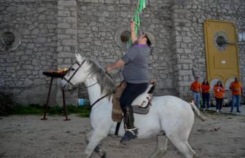 Fotogalería Concurso de Cintas de Fuego y Antorchas en El Espinar 34 Concurso de Cintas de Fuego en El Espinar
