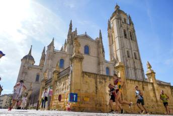 Fotogalería XVI Media Maratón Ciudad de Segovia 149 Media Maraton Ciudad de Segovia