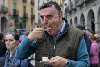 Fotogalería Récord Mundial Ponche Segoviano Autismo Segovia 15 Record Ponche Segoviano Autismo