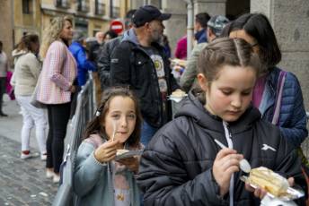 Fotogalería Récord Mundial Ponche Segoviano Autismo Segovia 6 Record Ponche Segoviano Autismo