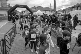 Fotogalería XIX Carrera Popular Memorial Santi en Marugán 43 XIX Carrera Popular Memorial Santi en Marugán