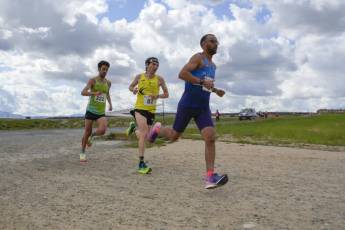 Fotogalería XIX Carrera Popular Memorial Santi en Marugán 4 XIX Carrera Popular Memorial Santi en Marugán