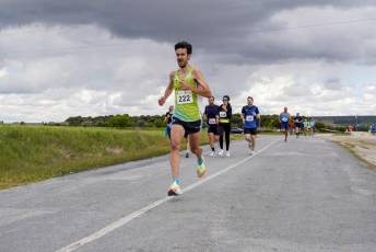 Fotogalería XIX Carrera Popular Memorial Santi en Marugán 24 XIX Carrera Popular Memorial Santi en Marugán