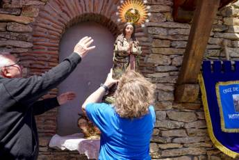 Fotogalería Cruz de Mayo en Matandrino 6 Cruz de Mayo en Matandrino Prádena