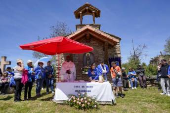 Fotogalería Cruz de Mayo en Matandrino 38 Cruz de Mayo en Matandrino Prádena