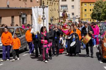Fotogalería Misa y Procesión Fiestas en honor a San José 8 Procesión Fiestas Barrio San José