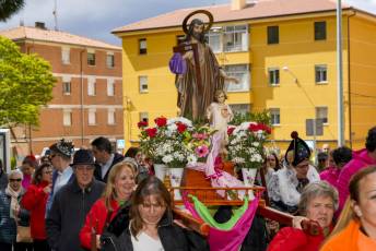 Fotogalería Misa y Procesión Fiestas en honor a San José 24 Procesión Fiestas Barrio San José