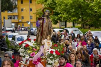 Fotogalería Misa y Procesión Fiestas en honor a San José 56 Procesión Fiestas Barrio San José