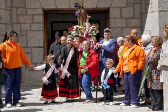 Fotogalería Misa y Procesión Fiestas en honor a San José 31 Procesión Fiestas Barrio San José