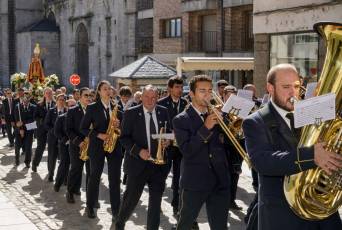 Fotogalería Fiestas en honor a San Eutropio en El Espinar 16 Procesión San Eutropio en El Espinar