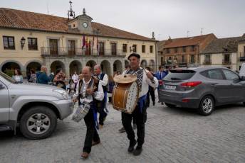 Fotogalería Procesión Virgen del Carrascal en Villacastín 69 Procesión Virgen del Carrascal en Villacastín
