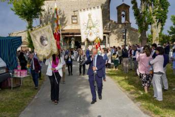 Fotogalería Procesión Virgen del Carrascal en Villacastín 27 Procesión Virgen del Carrascal en Villacastín