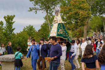 Fotogalería Procesión Virgen del Carrascal en Villacastín 78 Procesión Virgen del Carrascal en Villacastín