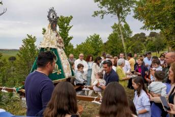 Fotogalería Procesión Virgen del Carrascal en Villacastín 30 Procesión Virgen del Carrascal en Villacastín