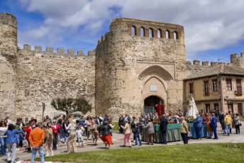 Fotogalería Procesión de la Santa Cruz en Coca 23 Procesión de la Santa Cruz en Coca