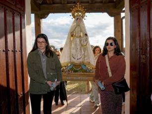 Fotogalería Romería Virgen del Pedernal en Basardilla 5 Romería Virgen del Pedernal en Basardilla