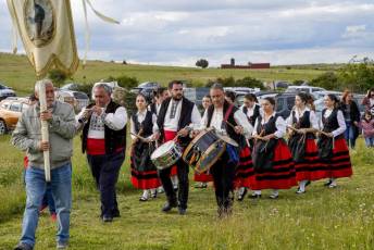 Fotogalería Romería Virgen del Pedernal en Basardilla 4 Romería Virgen del Pedernal en Basardilla