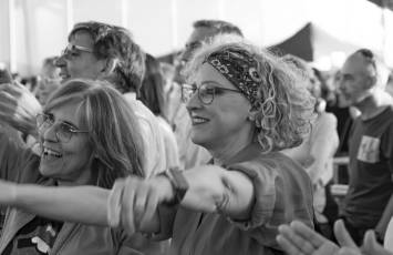 Fotogalería Concierto Locos por la Música Fiestas San Juan y San Pedro 38 Concierto Locos por la Música Fiestas San Juan