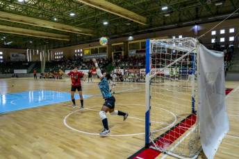 Fotogalería Futbol Sala Femenino Segosala vs IES Luis Camoens Play Off Ascenso 53 Futbol Sala Femenino Segosala vs IES Luis Camoens Play Off Ascen